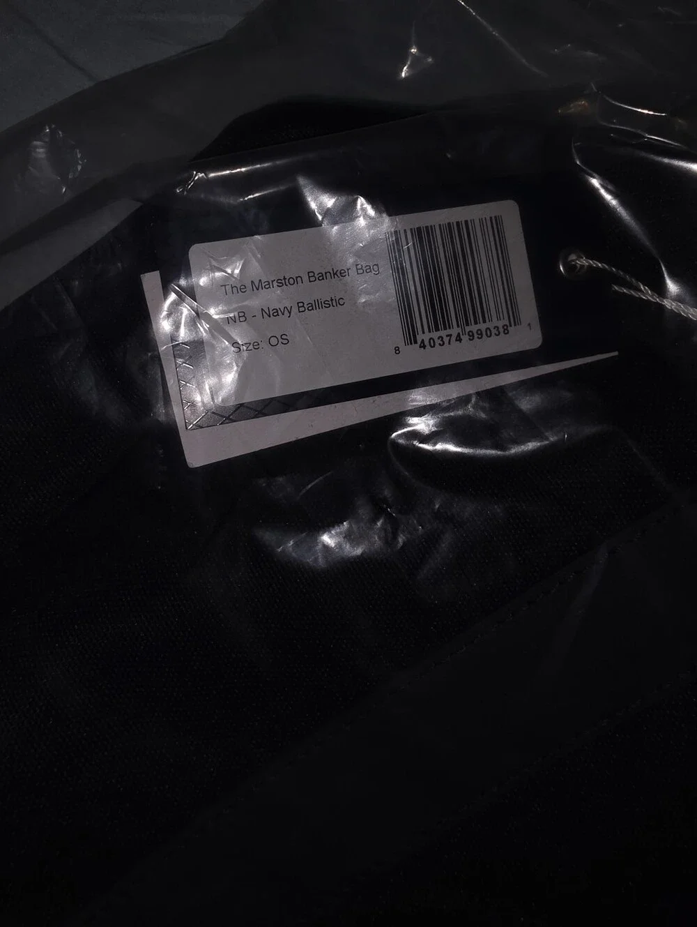 Holderness & Bourne SEALED! NWT! The Marston Banker Bag in Navy Ballistic. R2S!